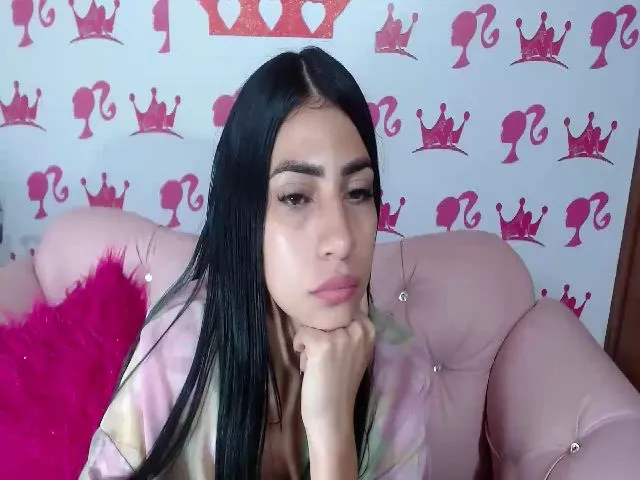 Live sex webcam photo for Naughtty_Doll #255690154