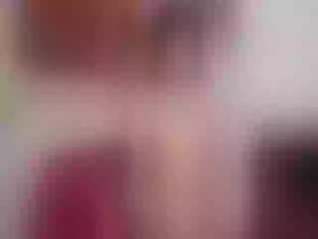 Live sex webcam photo for Emiliarain #265300737