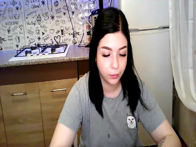 Live sex webcam photo for SexyInMyPJs #263800159