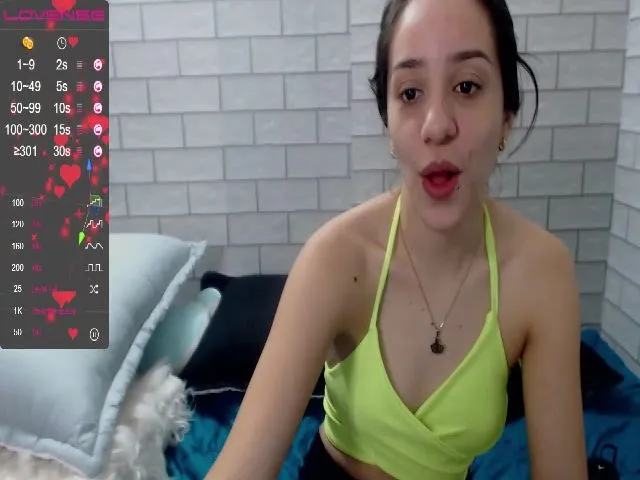 Live sex webcam photo for Lu_baby #258885289