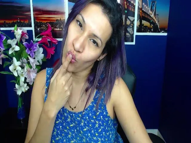 Live sex webcam photo for Infernalsexx #264121782
