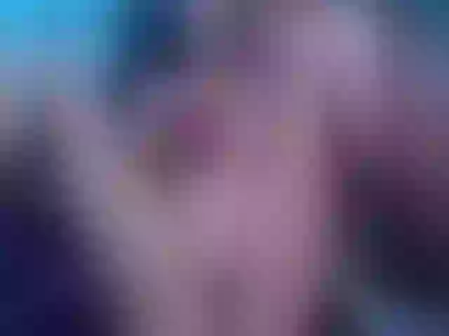 Live sex webcam photo for Conydecker #261771827