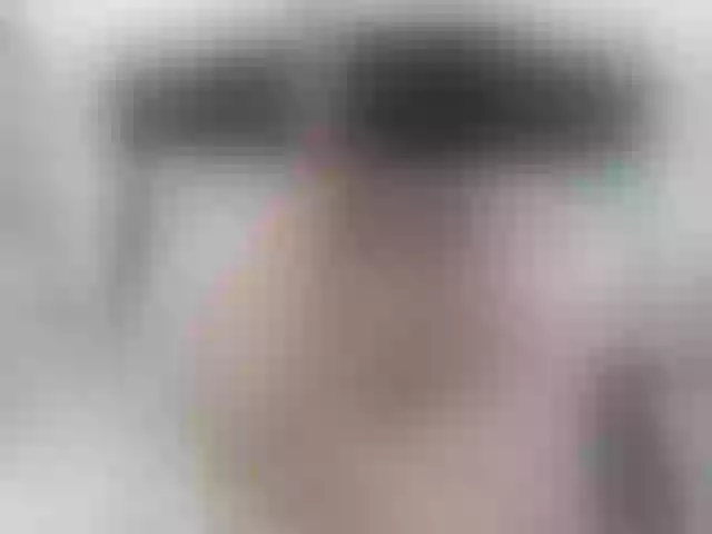 Live sex webcam photo for LeaQueen #241166721