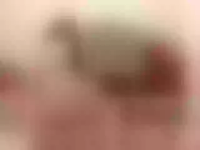 Live sex webcam photo for SexyOksana100 #252263743