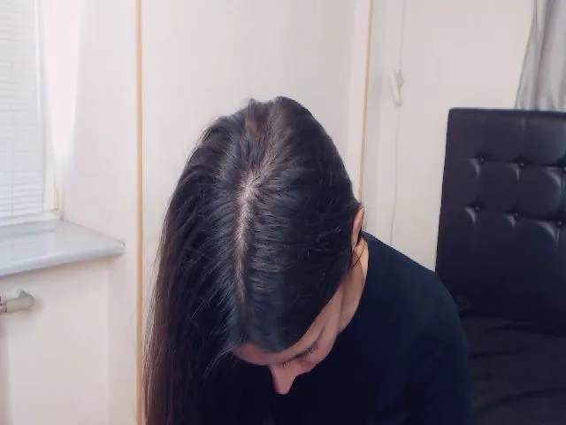 Live sex webcam photo for Asoll77 #258611970