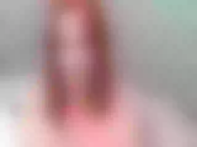 Live sex webcam photo for White_Pie #263118451