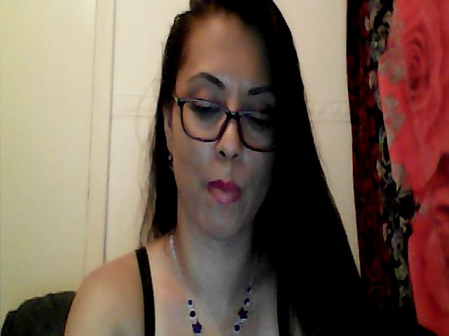 Live sex webcam photo for AmbraJones #254668330