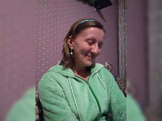 Live sex webcam photo for Zarevna #242350093