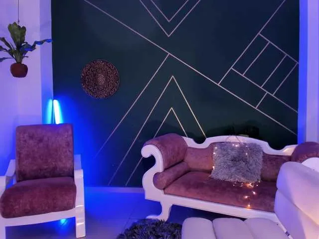 Live sex webcam photo for NickyWayne1 #287986971