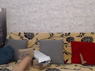 Live sex webcam photo for JullieMilf #287954522