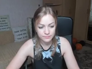 Live sex webcam photo for CherishSia #240776156