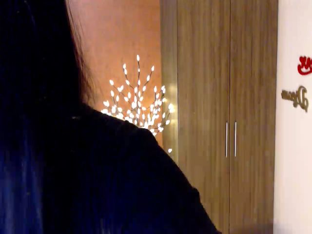 Live sex webcam photo for Forevermanu #256026994