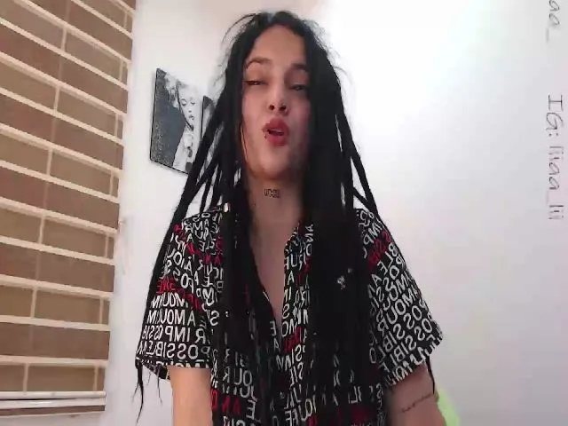 Live sex webcam photo for NinaFeliu #253241803