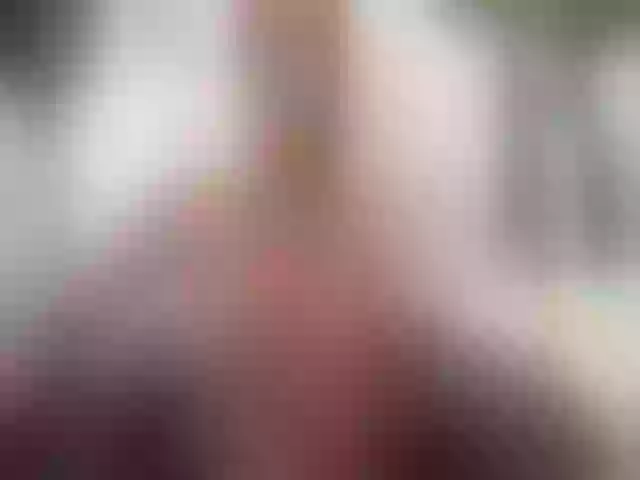 Live sex webcam photo for BlondeKhloe #254110116