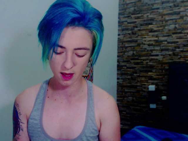 Live sex webcam photo for RedFury1 #241301193