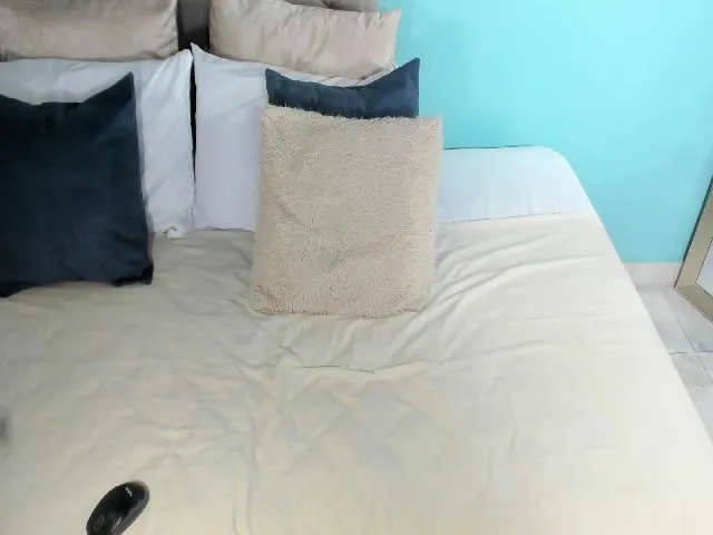 Live sex webcam photo for circenmilen #260454282