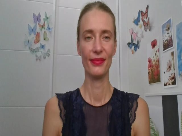 Live sex webcam photo for CelesteTasty #261971567