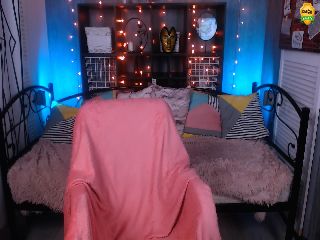 Live sex webcam photo for LynneDawson #251969725