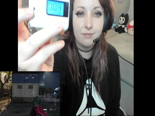 Live sex webcam photo for PrincessBluu #263892482