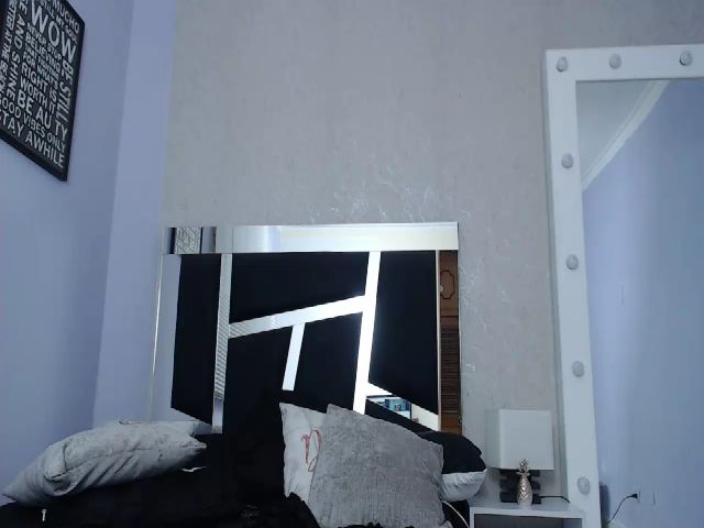 Live sex webcam photo for Pythonissa97 #255998350