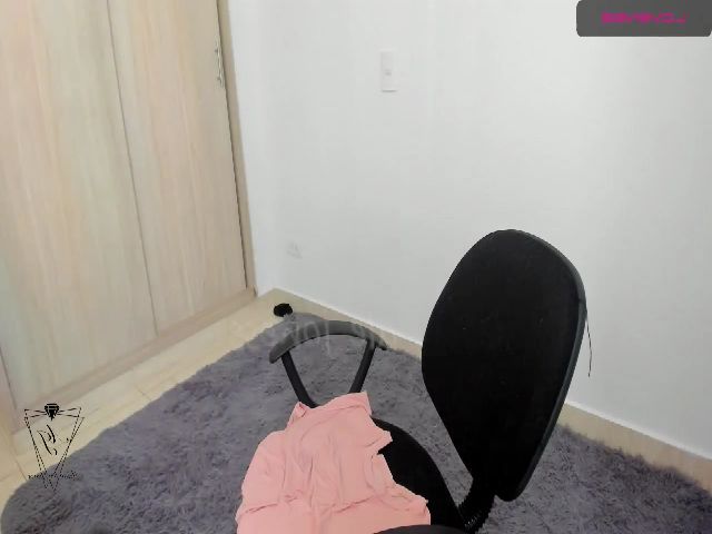 Live sex webcam photo for Ale_Jones #263125898