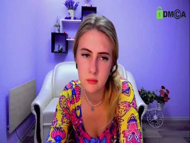 Live sex webcam photo for PrincesSnake #253706941