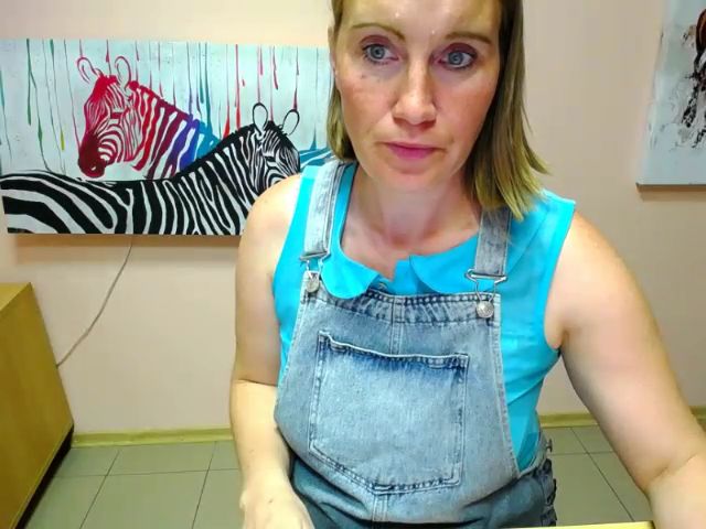 Live sex webcam photo for ChloePlay #262739293