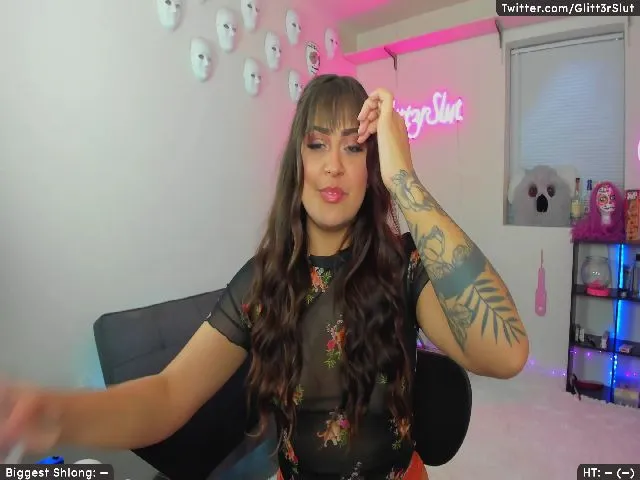 Live sex webcam photo for Glitt3rSlut #254294531