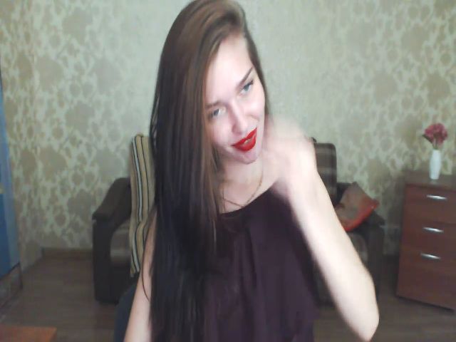 Live sex webcam photo for Ollwi #254580217