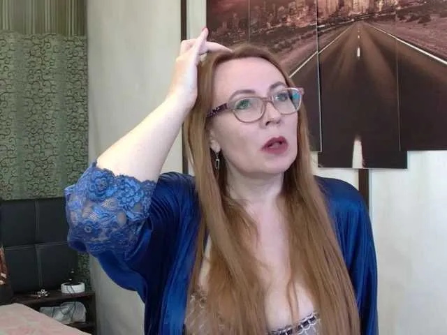 Live sex webcam photo for IvettaShine #246357400