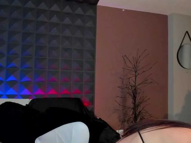 Live sex webcam photo for LilaDior #251865124