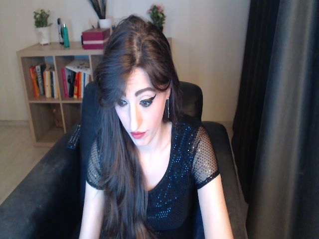 Live sex webcam photo for HotRebbecca #252351490