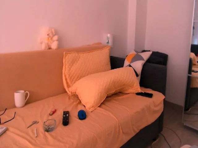 Live sex webcam photo for Isabeladoll #258113357