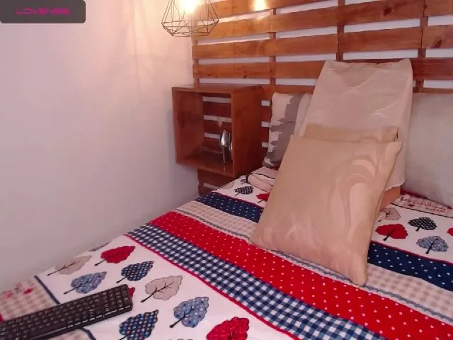 Live sex webcam photo for Katsumi_zenn #260431369