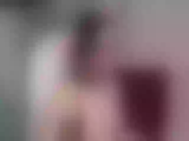 Live sex webcam photo for Sun_kissed1 #259819195