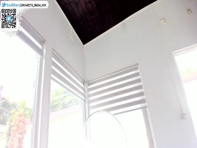 Live sex webcam photo for White_Snow_ #255311804