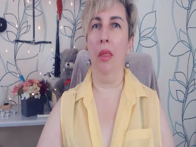 Live sex webcam photo for DepravedMadam #253674505