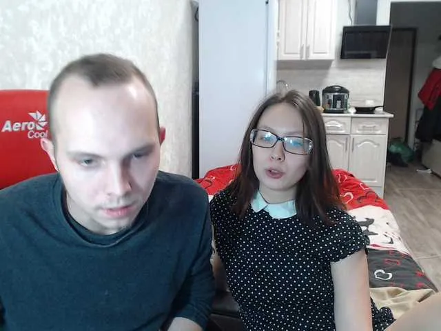 Live sex webcam photo for GreatCouple1 #241025924