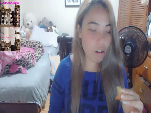 Live sex webcam photo for Meganhill_ #260306214