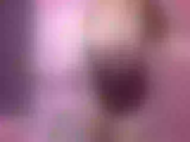 Live sex webcam photo for PtiMermaid #254412256