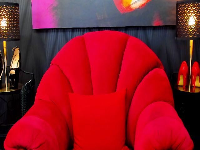 Live sex webcam photo for VivianArwen #257055968