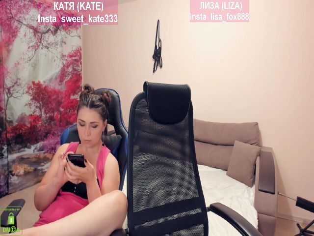 Live sex webcam photo for Lizzzzon #253467683