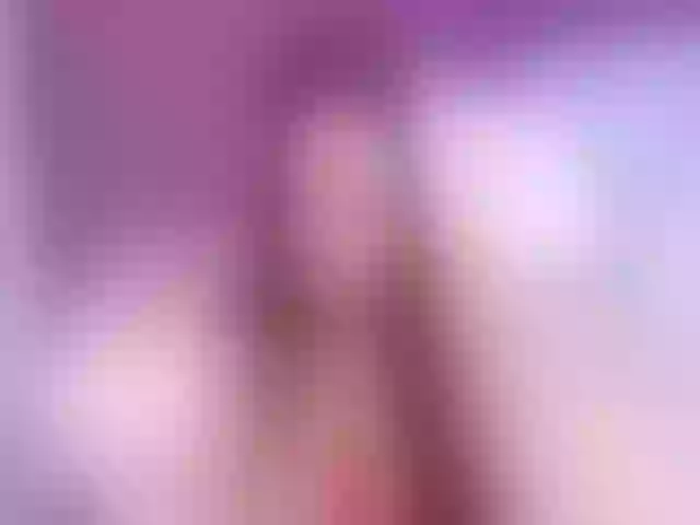 Live sex webcam photo for Lil_PrincessG #264084879