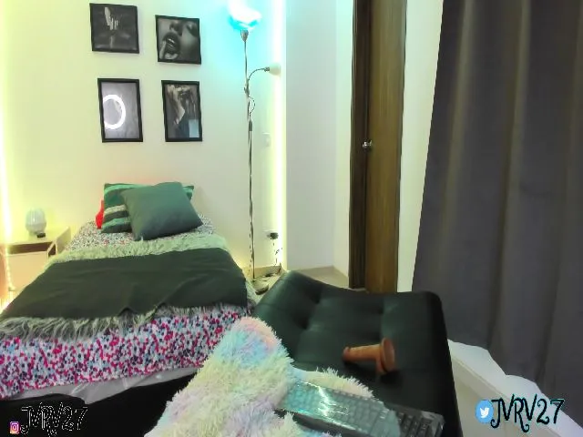 Live sex webcam photo for Juanabrau #253486722