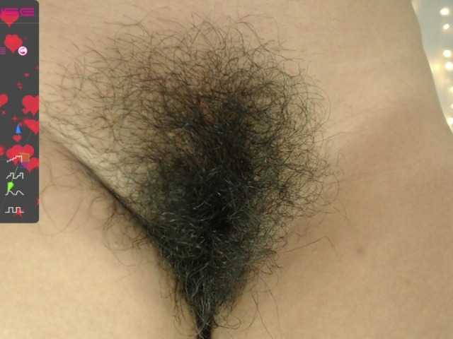 Live sex webcam photo for SweetBarbie #241311803