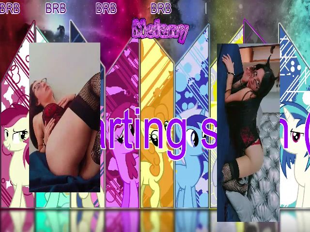 Live sex webcam photo for Melanie12_ #260500613