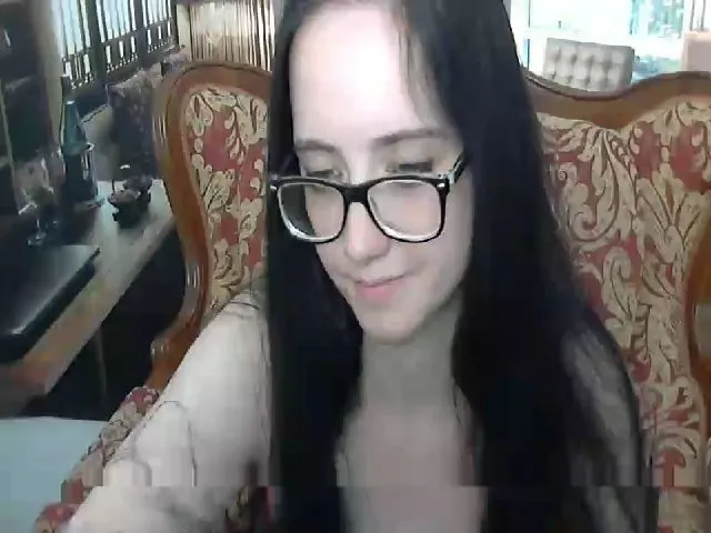 Live sex webcam photo for RebekaJo #255621000