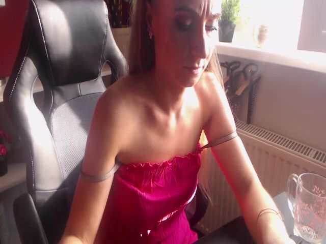 Live sex webcam photo for StarALENA #260057745