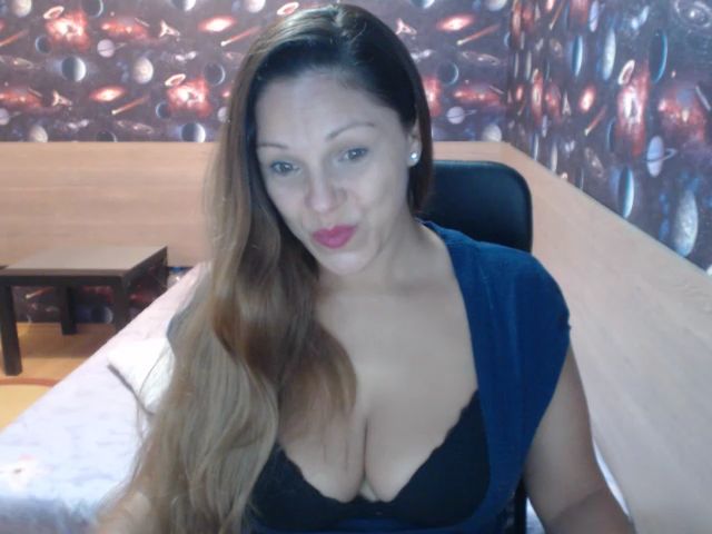 Live sex webcam photo for SweetCat4Guys #255437109