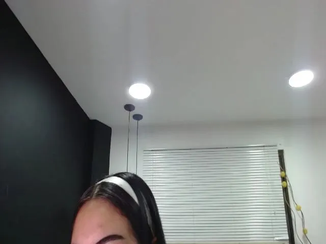 Live sex webcam photo for ShenLong3 #260892957